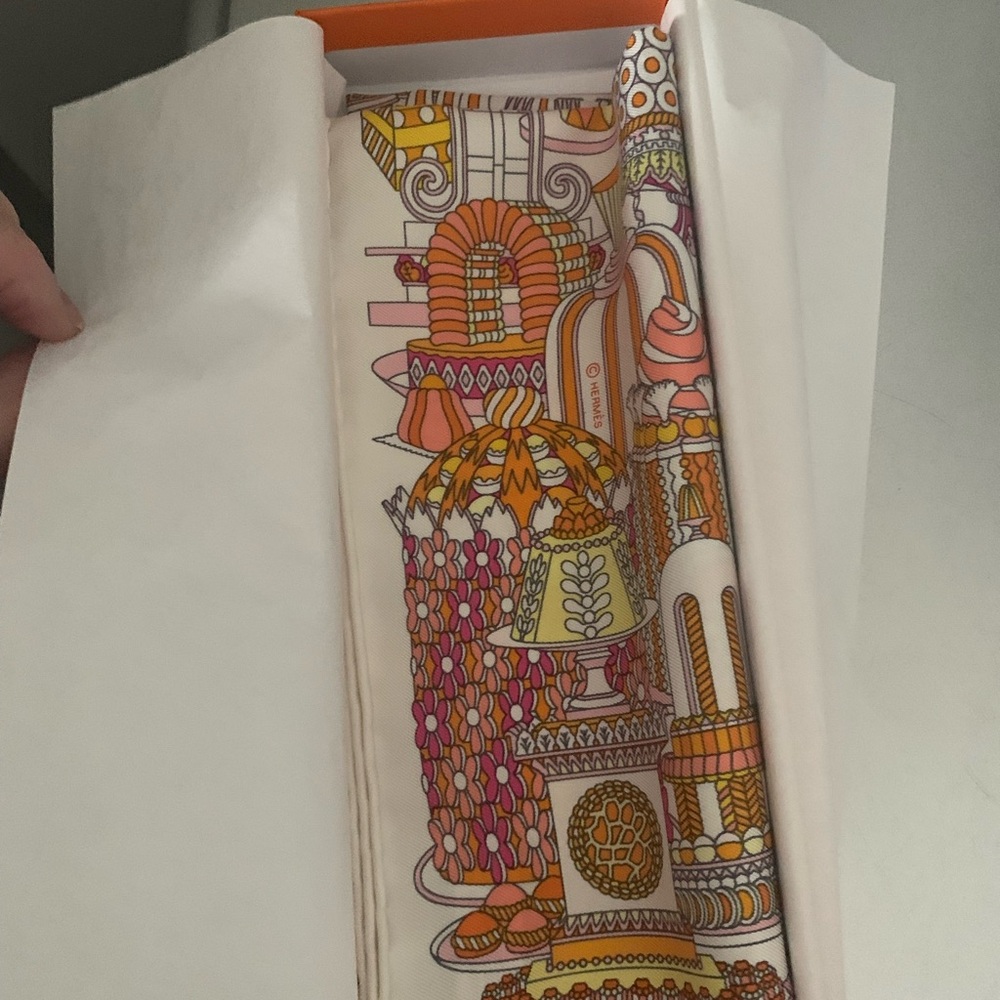 Authentic NWT Hermes Silk Scarf